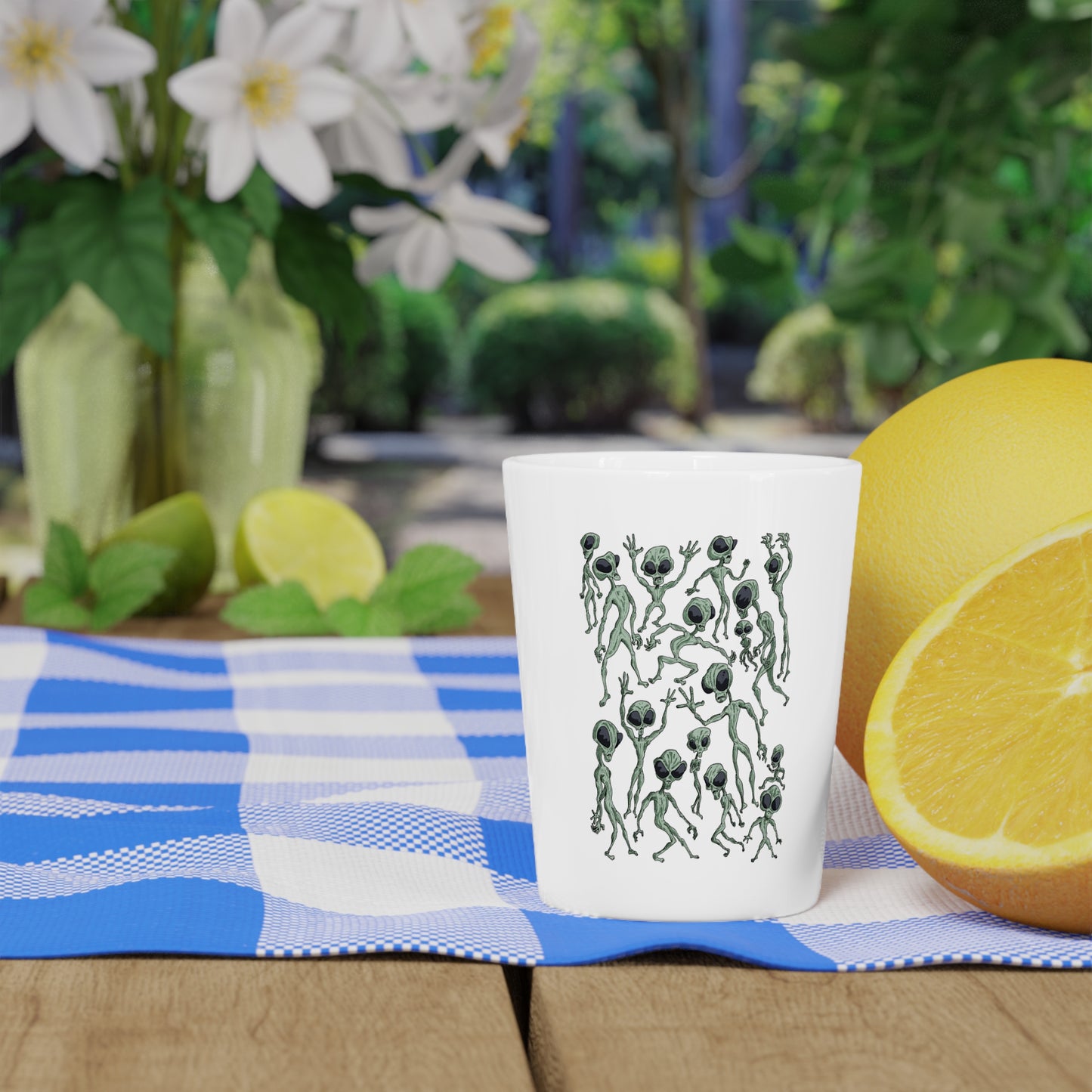 Alien Dance Party Inspired Shot Glass, Unique Party Favors, Sci-Fi Barware, Gift for Alien Enthusiasts, Fun Home Decor, Collectibles