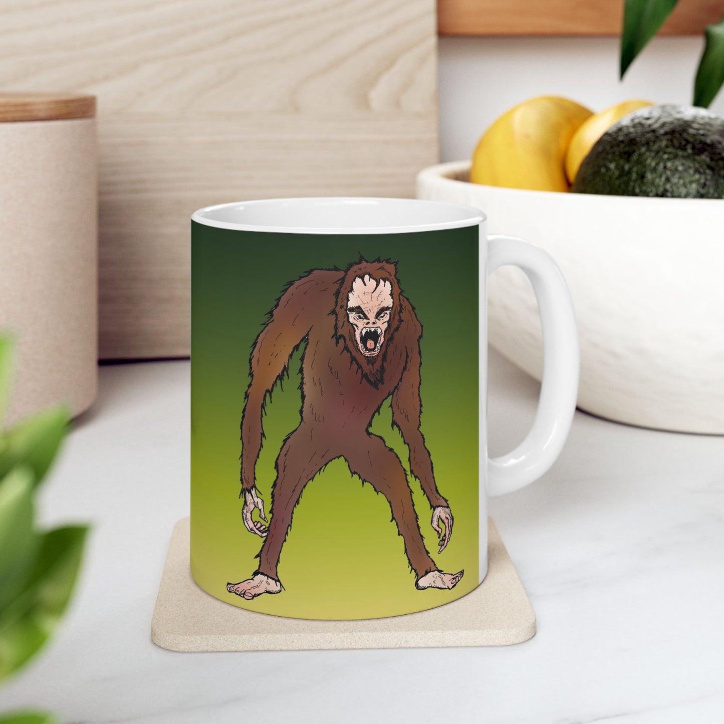 Bigfoot Encounter - Gradient Ceramic Mug – Cute Lizard Coffee Cup (11oz, 15oz)