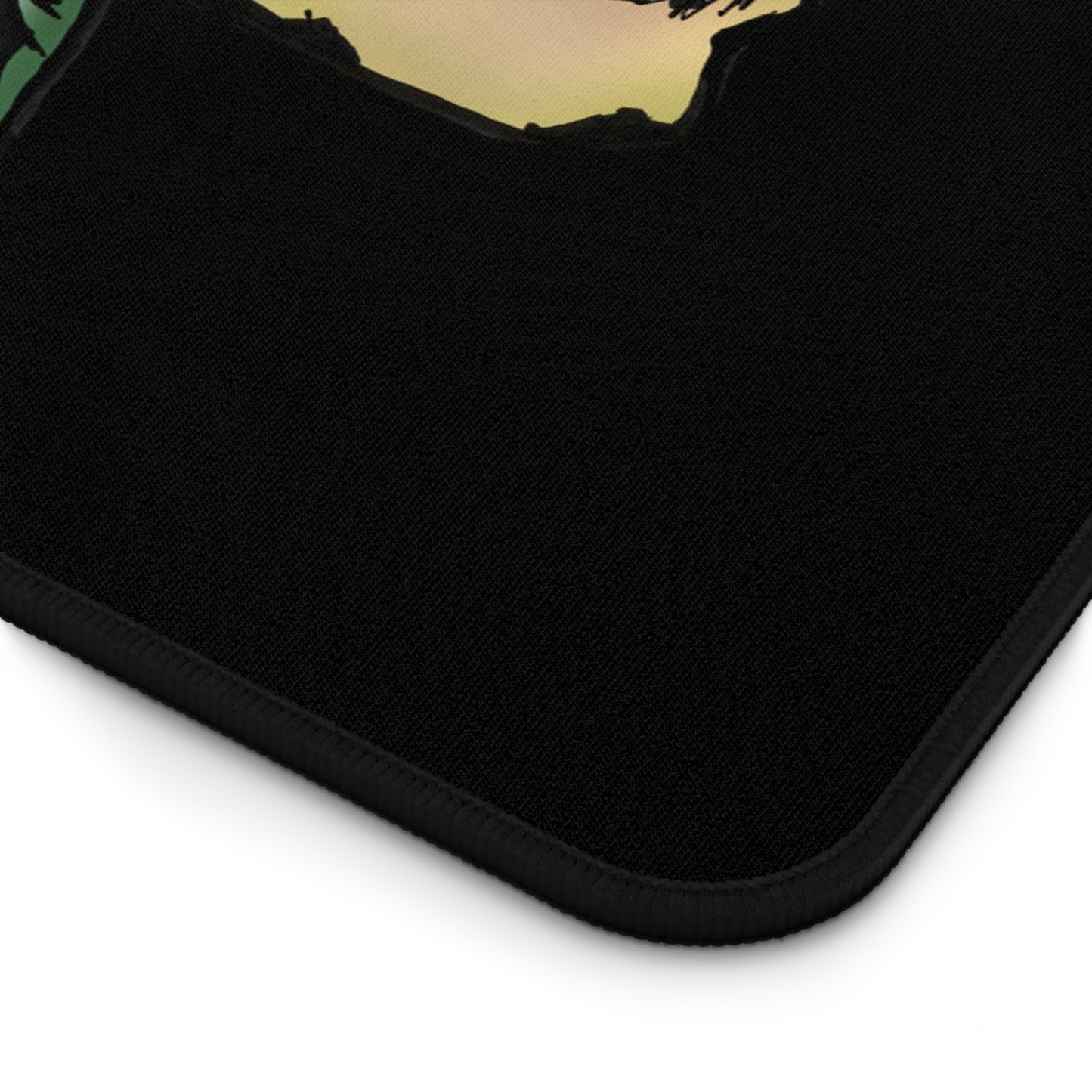 Skull & Rose Desk Mat — Gothic Gaming Mousepad
