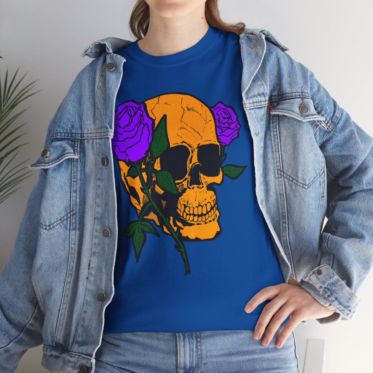 Skull and Roses Unisex Tee, Gothic Aesthetic Shirt, Vintage Graphic T-Shirt, Streetwear Essentials, Edgy Casual Wear