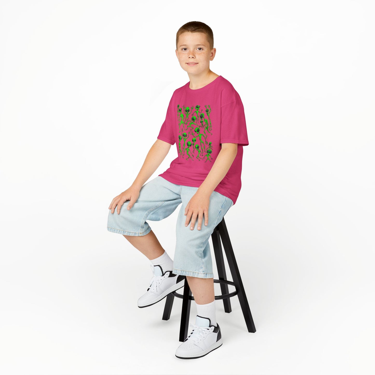 Kids Alien Dance Party T‑Shirt — Fun Green Alien Graphic Tee for Children