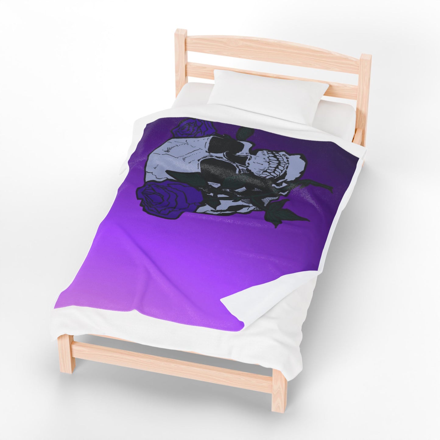 Purple Skull & Roses Velveteen Plush Blanket – Gothic Floral Throw