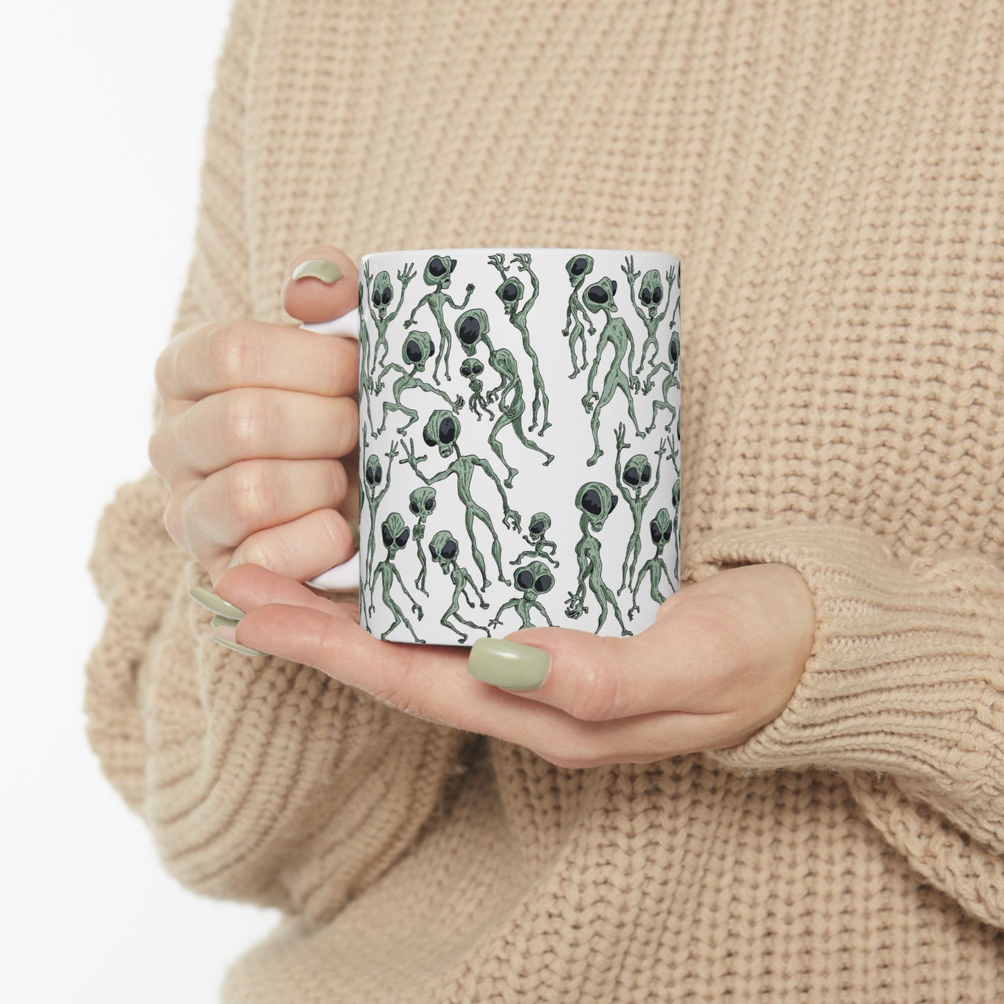 Alien Dance Party Ceramic Mug - Fun Gift for Sci-Fi Lovers, Unique Coffee Cup, Quirky Kitchen Decor, Perfect for Birthdays, Holidays