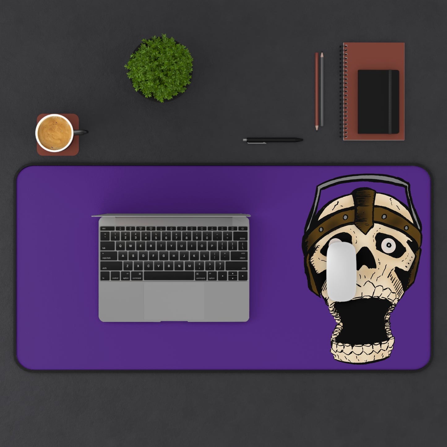 Screaming Skull Purple Desk Mat with Bold Design, Game Room Decor, Office Accessories, Halloween Gift, Unique Desk Pad, Gaming Setup Decor