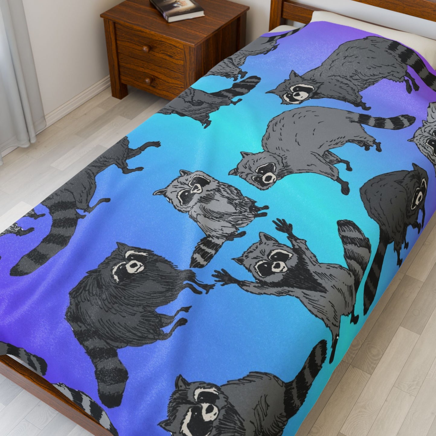 Raccoon Pattern Velveteen Plush Blanket — Cozy Blue Gradient Throw for Animal Lovers