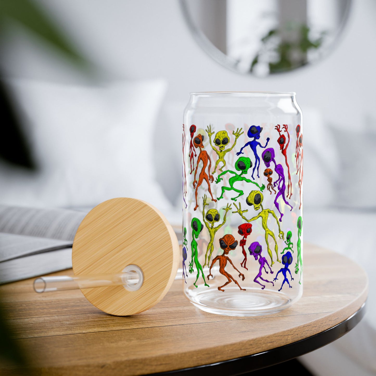 Alien Dance Party Colorful Sipper Glass, 16oz Alien Design, Unique Drinkware, Fun Party Cup, Eco-Friendly Beverage Container, Perfect for Gifts