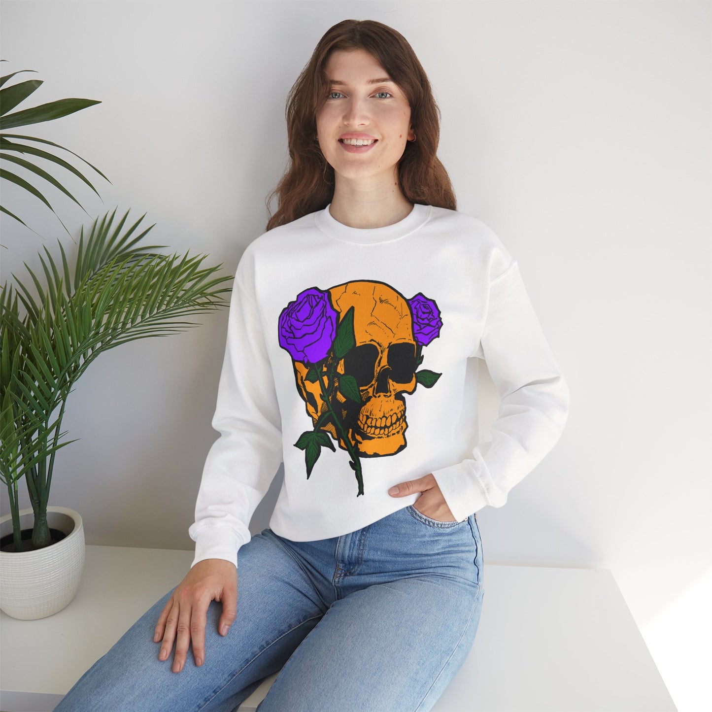 Skull & Roses Sweatshirt - Unisex Heavy Blend™ Crewneck