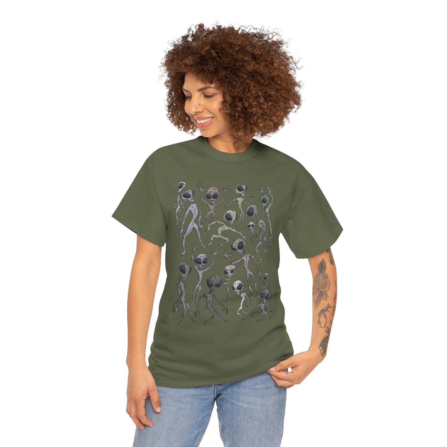 Funky Alien Dance Party Tee, Unisex Heavy Cotton Shirt, Fun Graphic Tee, Casual Wear for Parties, Unique Gift for Alien Lovers