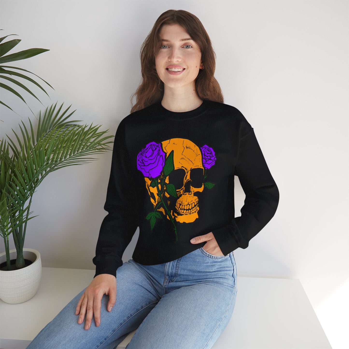 Skull & Roses Sweatshirt - Unisex Heavy Blend™ Crewneck