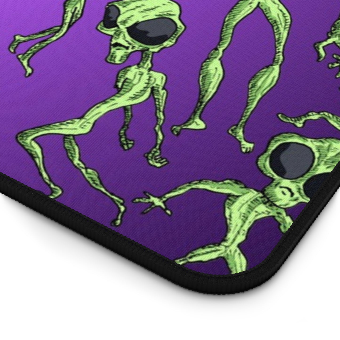 Alien Dance Party Pattern Desk Mat — Neon Green UFO Alien Mouse Pad