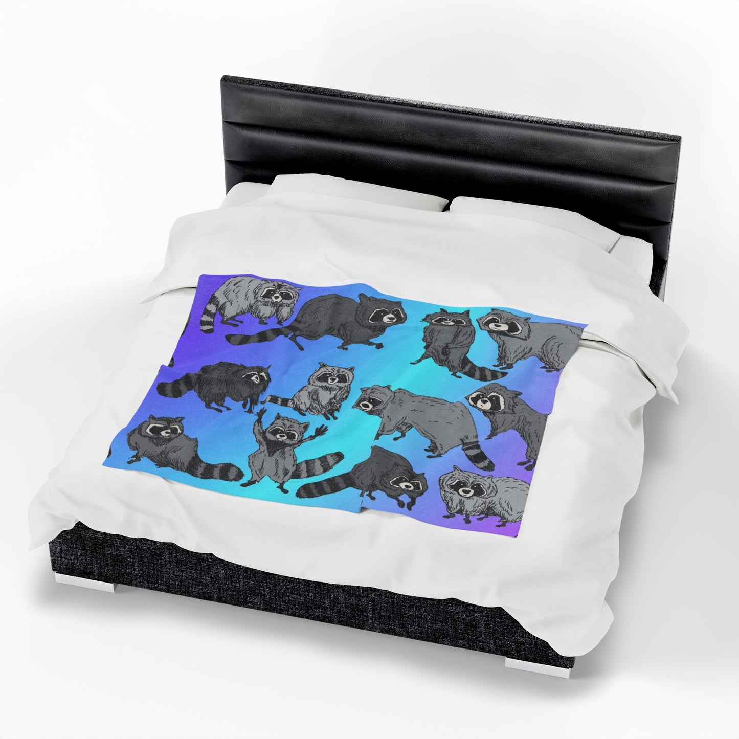 Raccoon Pattern Velveteen Plush Blanket — Cozy Blue Gradient Throw for Animal Lovers