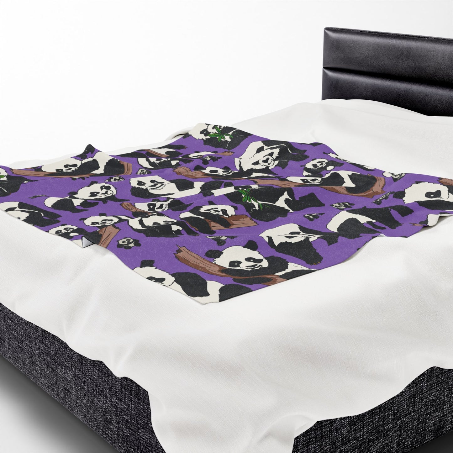 Cozy Panda Velveteen Plush Blanket, Soft Throw for Kids, Cute Animal Decor, Gift for Nature Lovers, Snuggle Up on Cold Nights