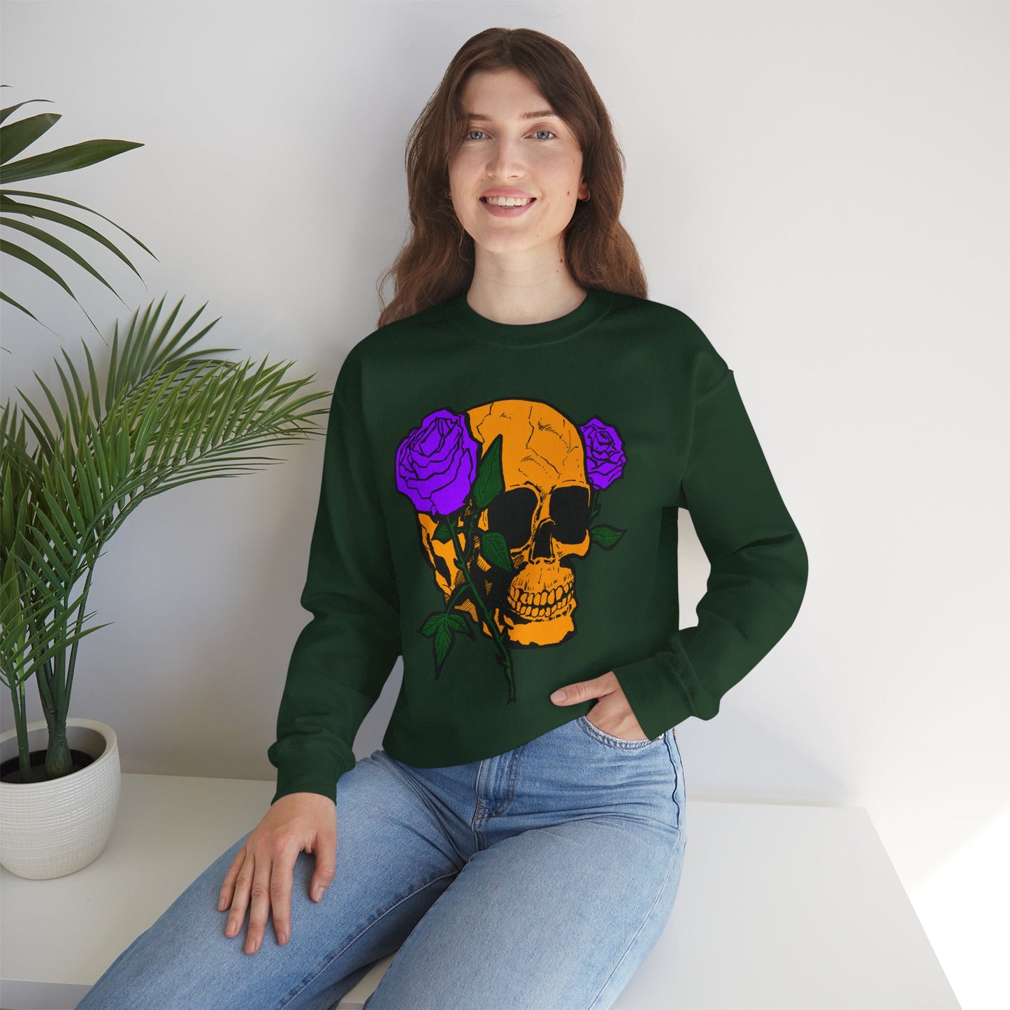 Skull & Roses Sweatshirt - Unisex Heavy Blend™ Crewneck