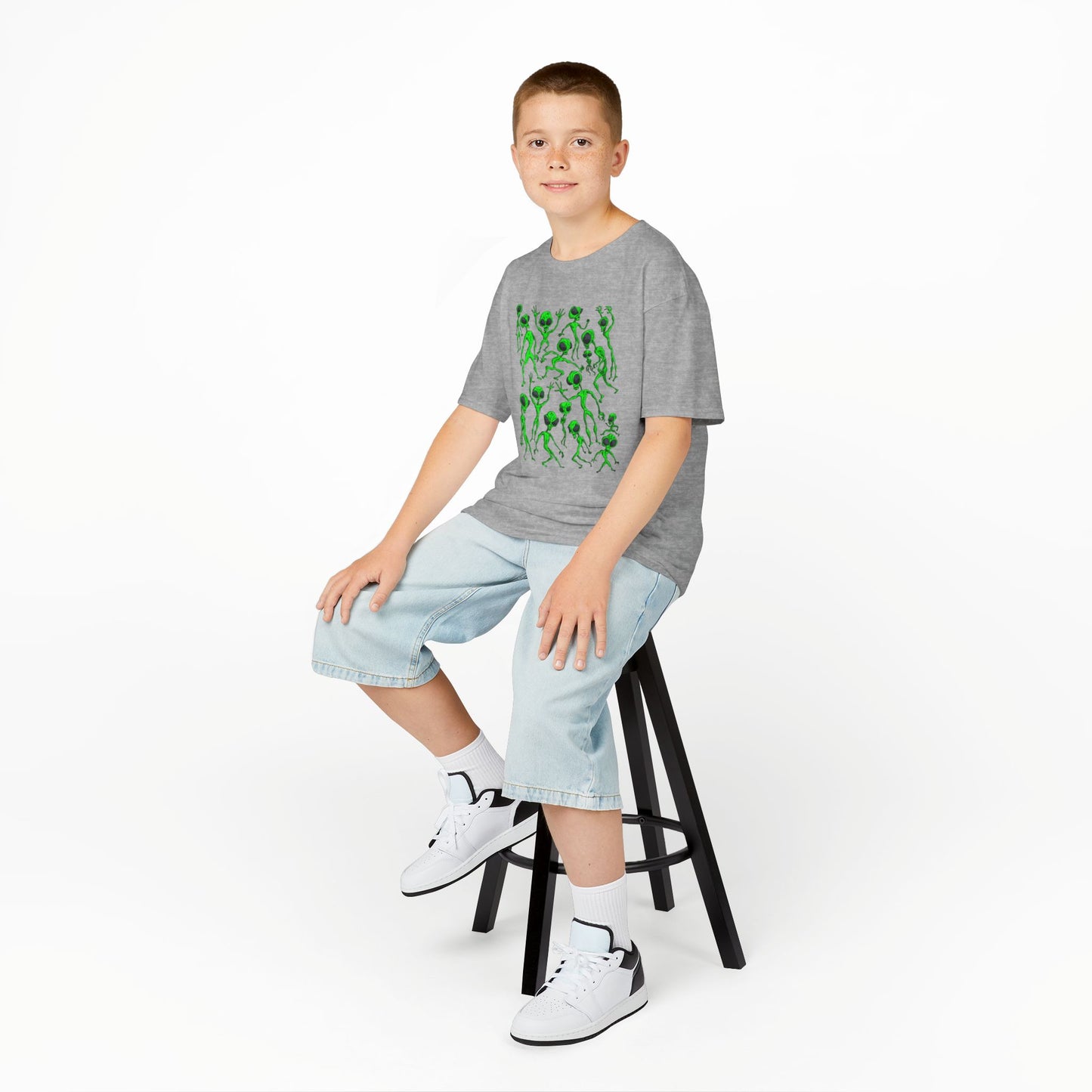 Kids Alien Dance Party T‑Shirt — Fun Green Alien Graphic Tee for Children