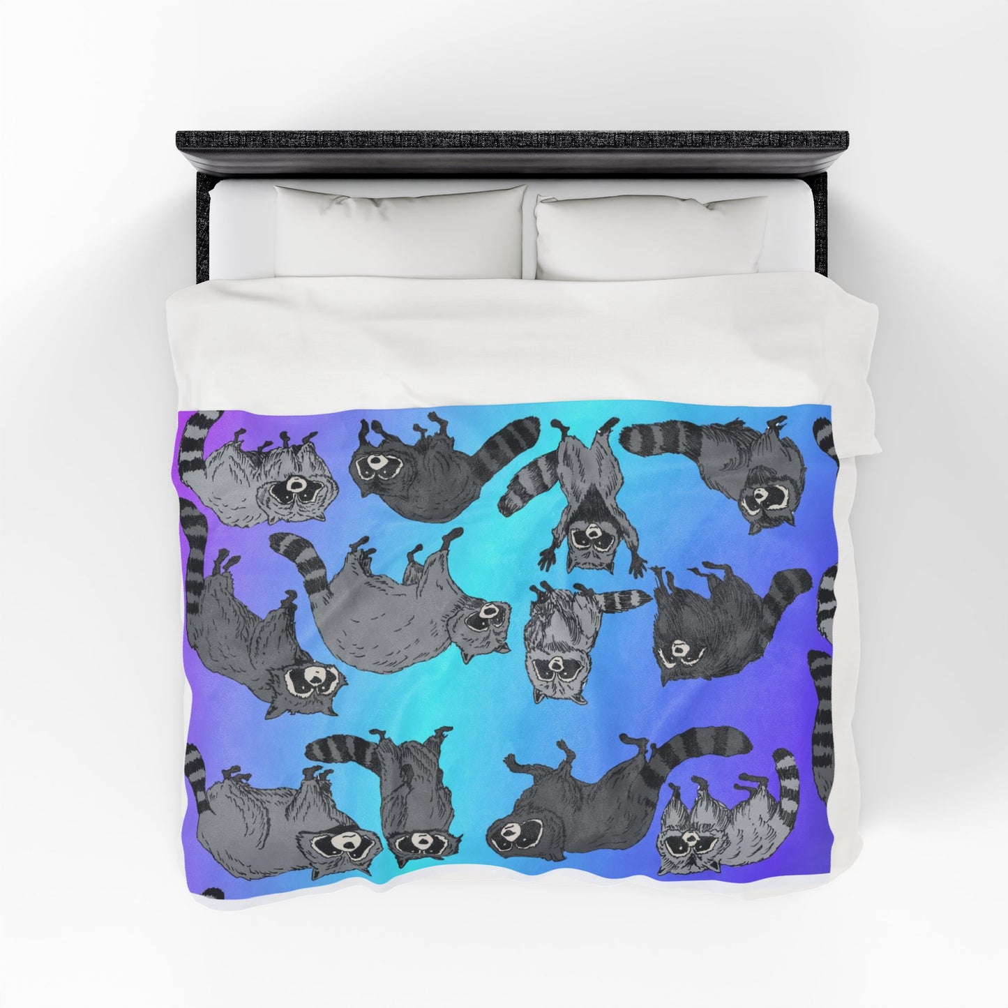 Raccoon Pattern Velveteen Plush Blanket — Cozy Blue Gradient Throw for Animal Lovers