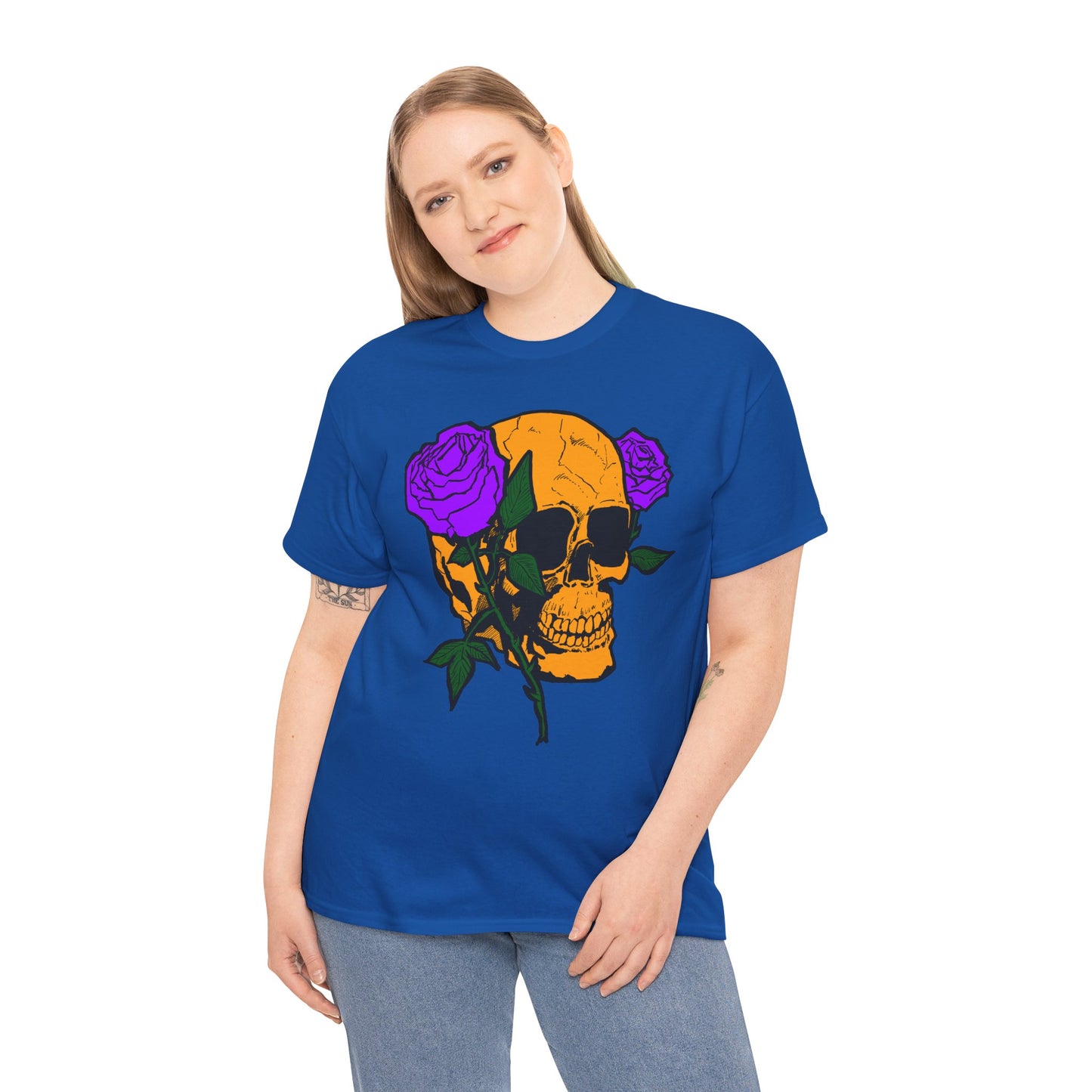 Skull and Roses Unisex Tee, Gothic Aesthetic Shirt, Vintage Graphic T-Shirt, Streetwear Essentials, Edgy Casual Wear