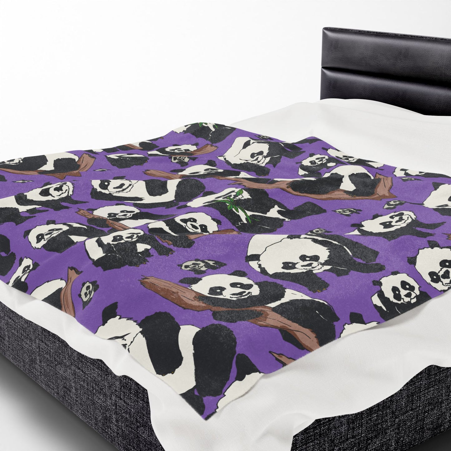 Cozy Panda Velveteen Plush Blanket, Soft Throw for Kids, Cute Animal Decor, Gift for Nature Lovers, Snuggle Up on Cold Nights