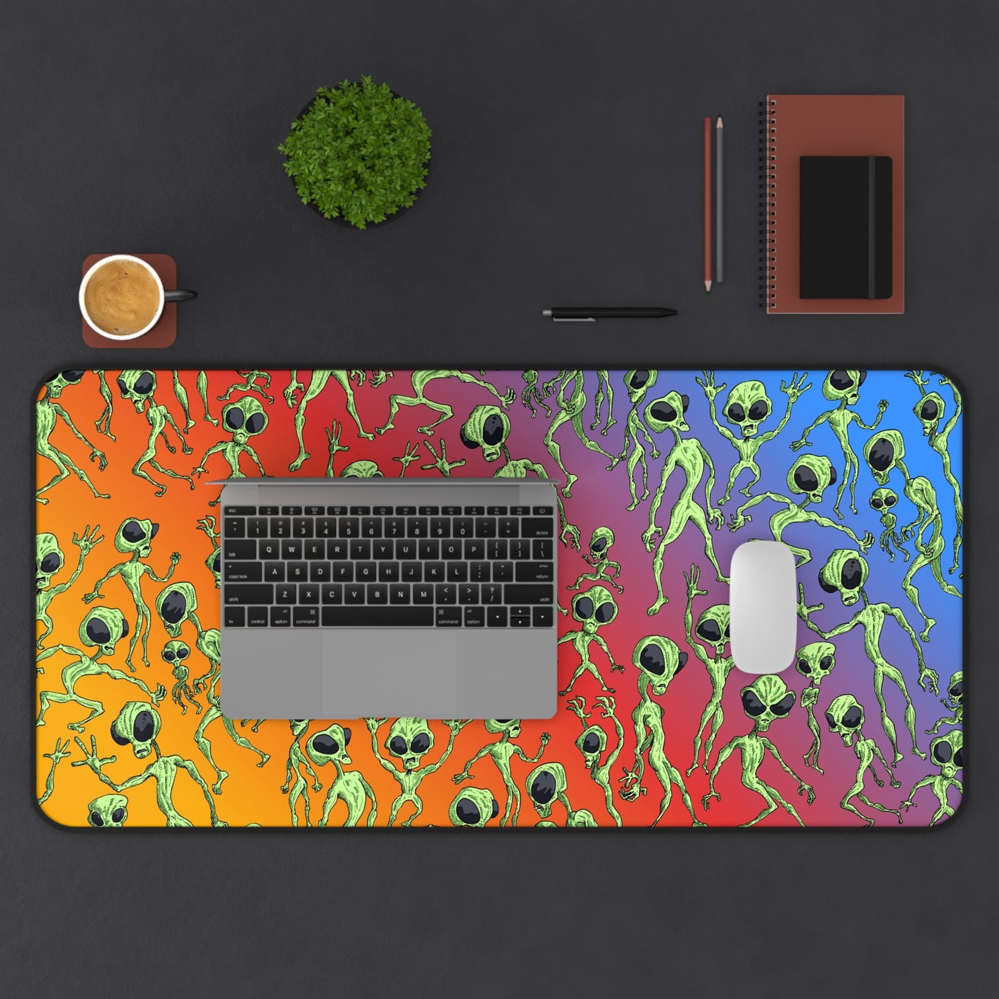 Alien Dance Party Rainbow Desk Mat — Colorful Alien Pattern Gaming Mouse Pad